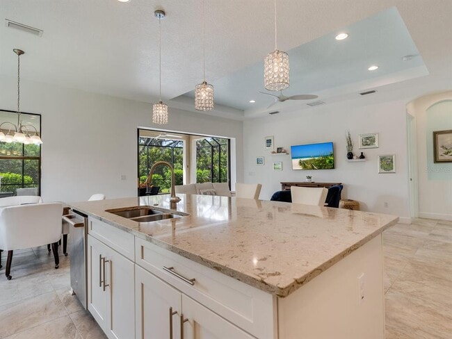 Building Photo - 3929 Waypoint Ave