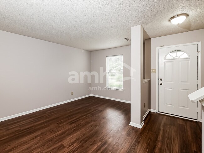 Building Photo - 6768 W Philadelphia Dr