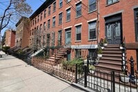 Building Photo - 214 8th St