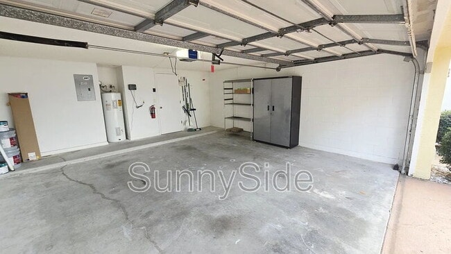 Building Photo - 3001 Bransbury Ct