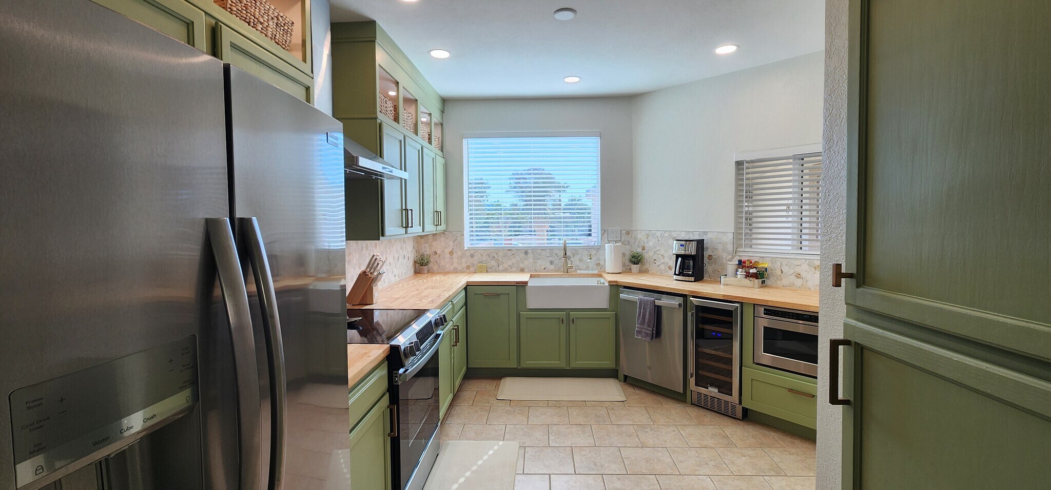 Building Photo - 432 W San Ignacio