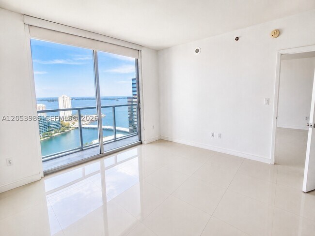 Building Photo - 500 Brickell Ave