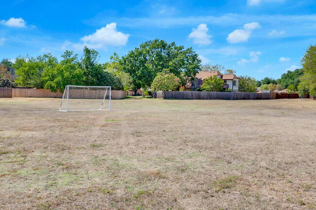 Building Photo - 5309 Beckett Cir