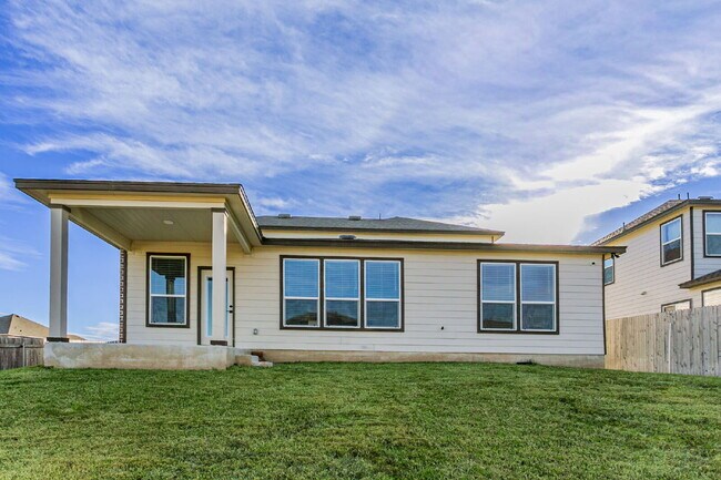 Building Photo - Bright & Beautiful 4 Bedroom two story home!