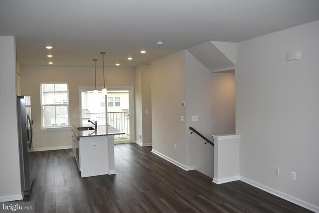 Building Photo - 119 Brashear Ct