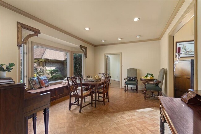 Building Photo - 15905 Westbrook Rd