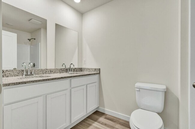 Building Photo - 627 Fox Den Cir