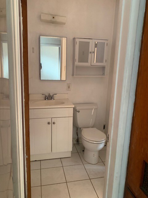 Building Photo - 12732 Venice Blvd.