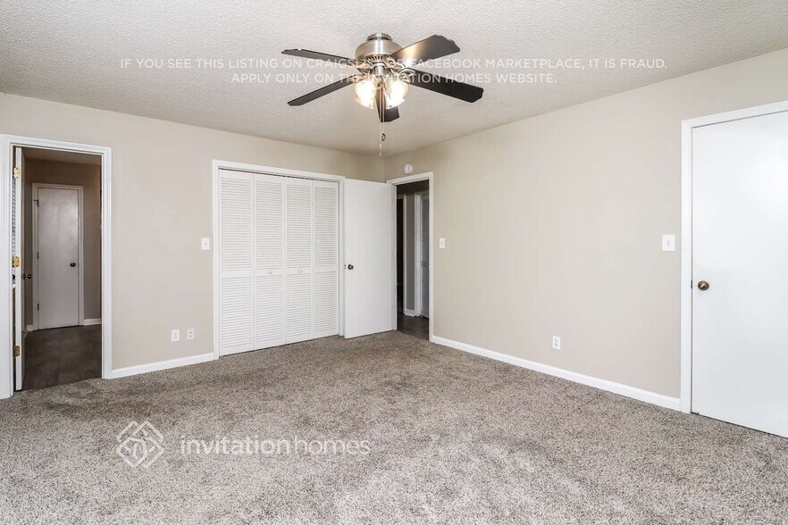 Building Photo - 813 Emerald Falls