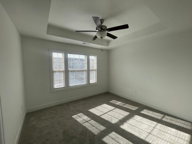 Building Photo - 7408 Grand Slam St