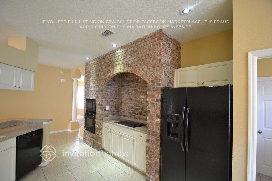 Building Photo - 6647 Thackston Dr