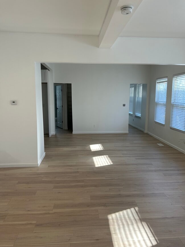 Building Photo - 4426 15th St