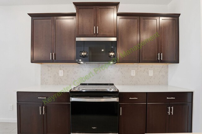 Building Photo - Brand New Never-Lived-In Home in San Tan Valley – Modern Comfort Meets Fresh Start