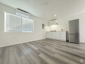 Building Photo - 1-Bedroom ADU – Modern Comfort & Prime Loc...