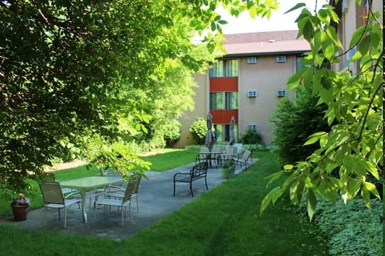 Building Photo - Pleasant Terrace