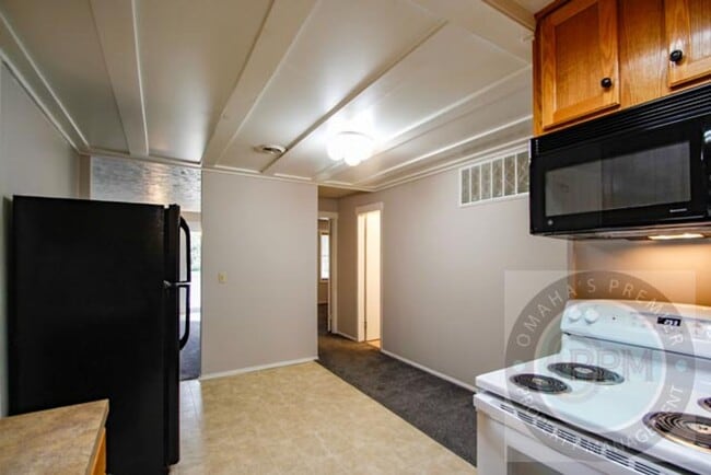 Building Photo - 3 Bedroom / 1.5 Bath Townhome in Gretna!!