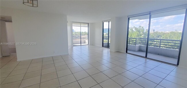 Building Photo - 3300 NE 191st St