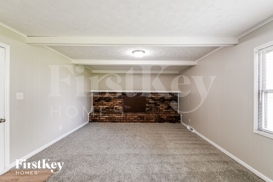 Building Photo - 6722 Churchman Ave
