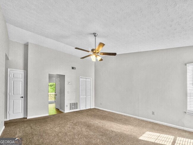 Building Photo - 4254 Catalpa Park