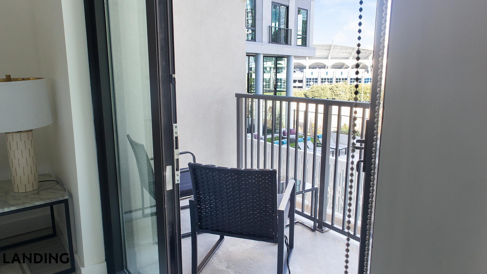 Building Photo - 1007 S Mint St