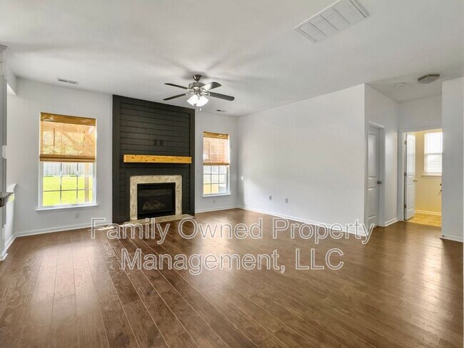 Building Photo - 1054 Whitlow Blvd