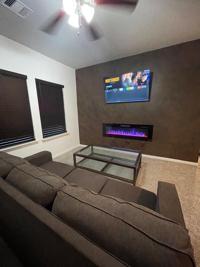 Building Photo - 3322 Harvest Meadow Ln