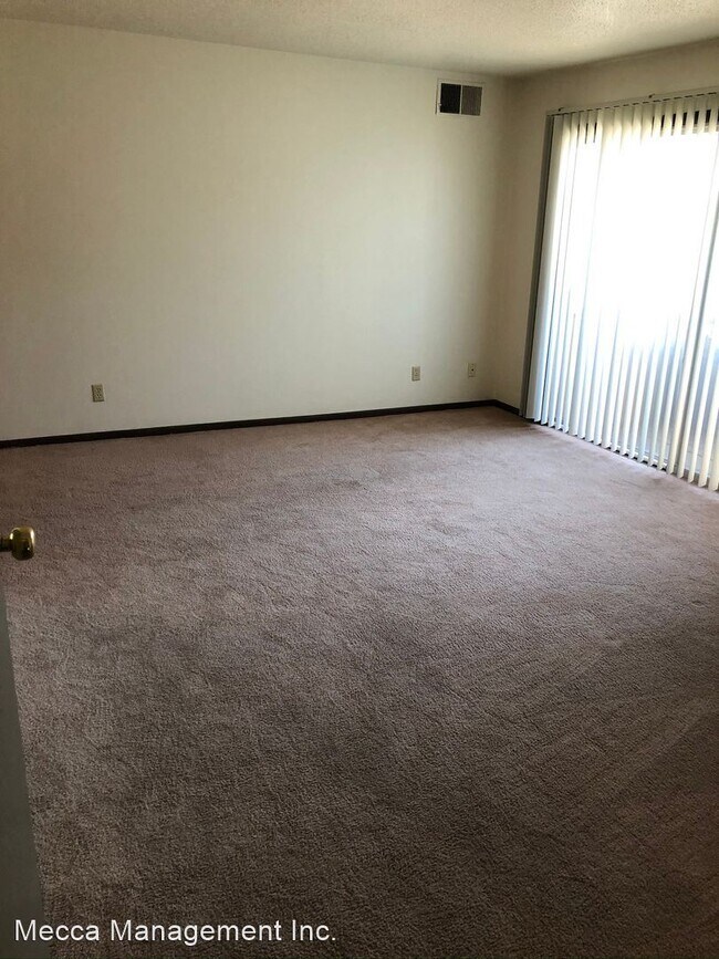 Building Photo - 2 br, 1.5 bath Apartment - 750 High St