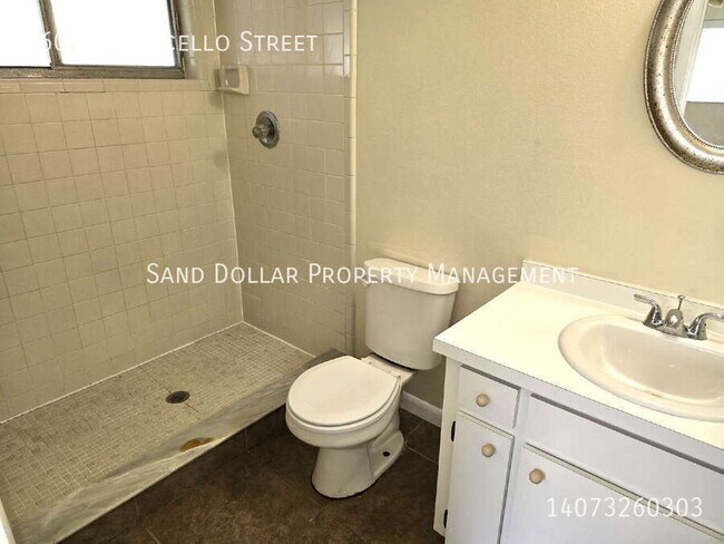 Building Photo - 1604 Monticello St