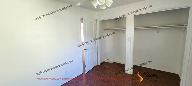 Building Photo - 2618 Rule St