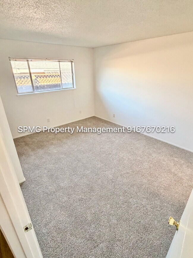 Building Photo - 3 Bedroom Sacramento Rental with Large Yard