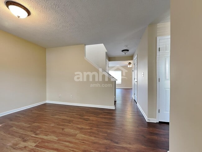 Building Photo - 1153 Reveres Run
