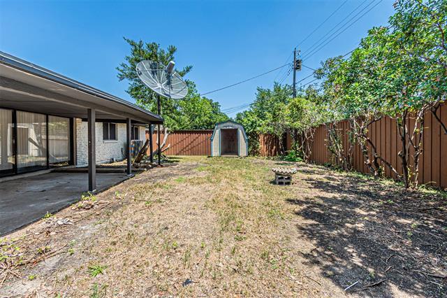 Building Photo - 1512 Fairfield Dr