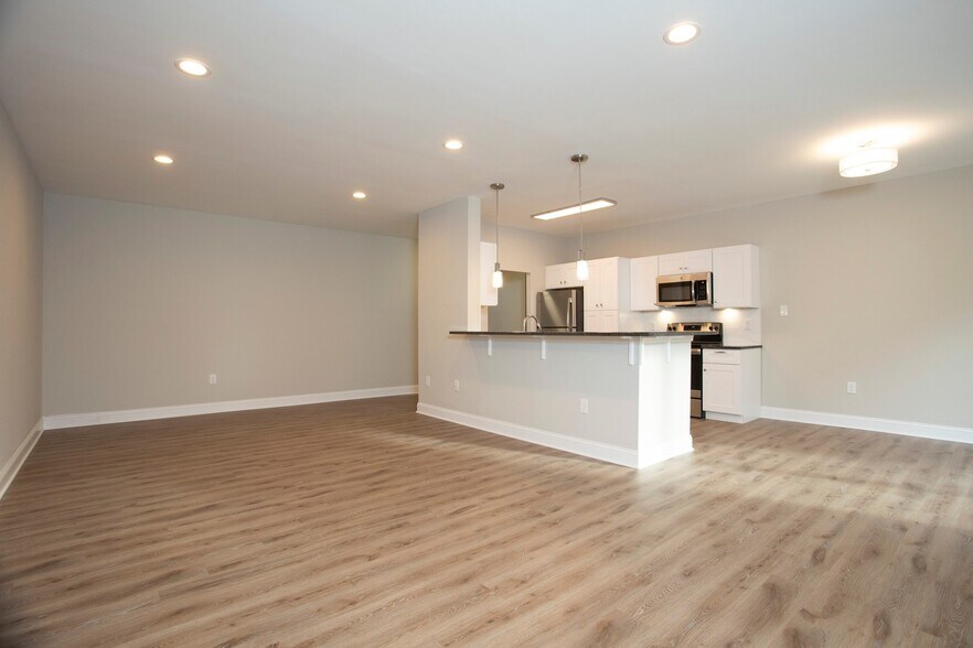 Interior Photo - Radnor Preserve