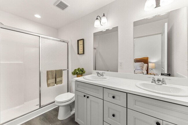 Building Photo - WELCOME HOME! 2 MONTHS FREE