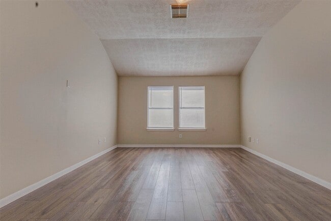 Building Photo - 3434 Fiorella Way