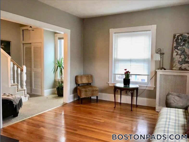 Building Photo - 50 Chestnut St