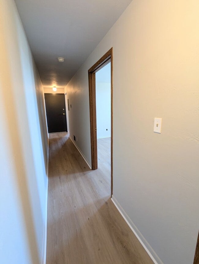 Building Photo - har3227