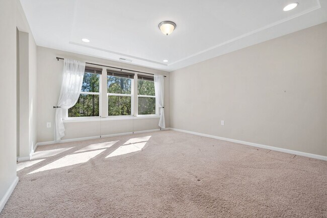 Building Photo - Beautiful 3-bedroom, 2.5-bath home in unbeatable Morrisville location