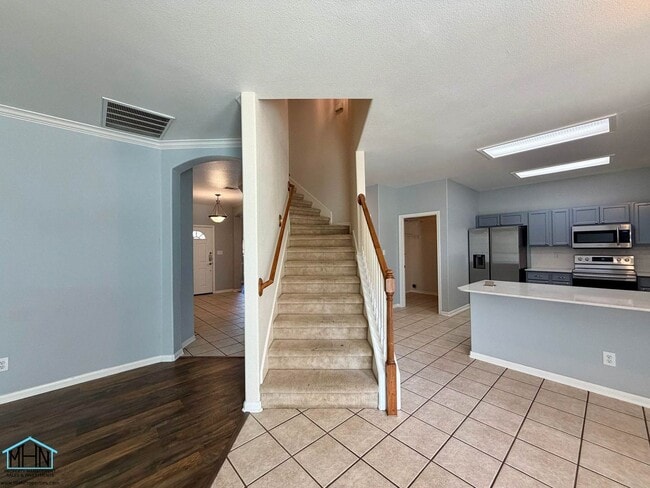 Building Photo - Beautiful and Spacious 2 story 4 Bedroom 2.5 Bath Home Designed for Comfortable Living and Seamle...