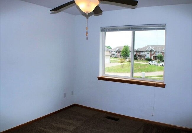 Building Photo - $1,850 | 3 Bedroom, 2.5 Bathroom Multi Floor Town Home | No Pets | Available for an August 1st, 2...