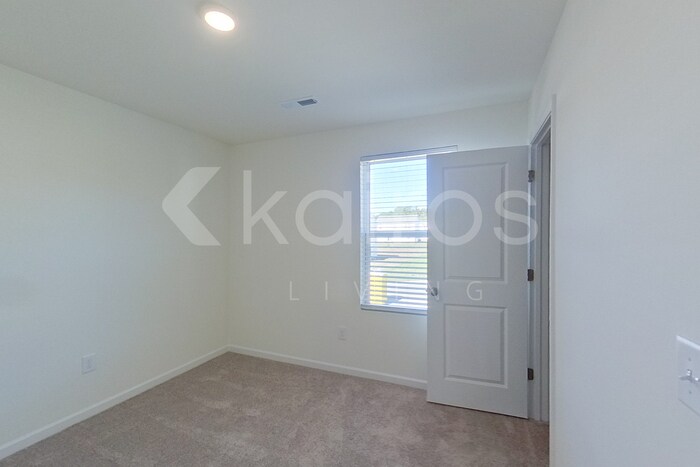 Building Photo - 7021 Peppermill Way