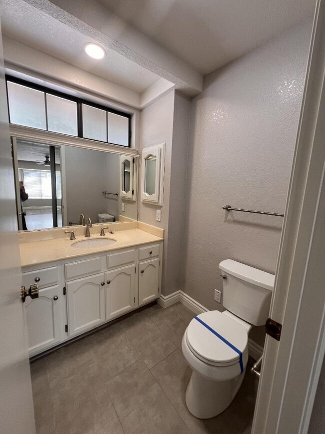Building Photo - 3754 Bobwhite Terrace