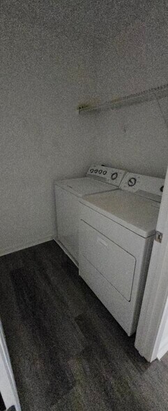 Washer and Dryer in Unit - 1729 Coleville Oak Ln
