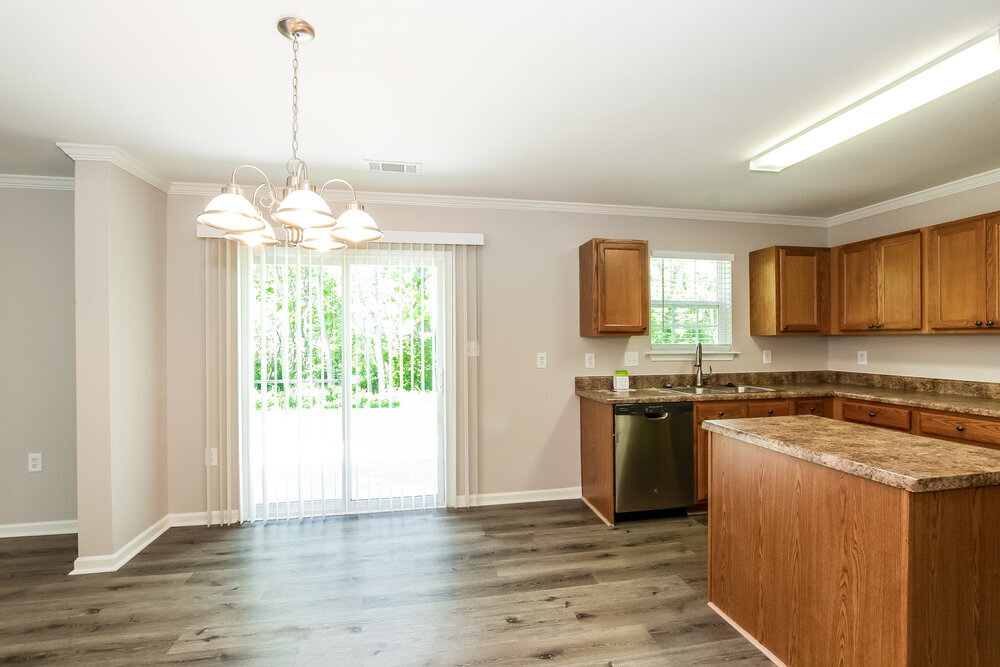 Building Photo - 1413 Jordans Pond Ln
