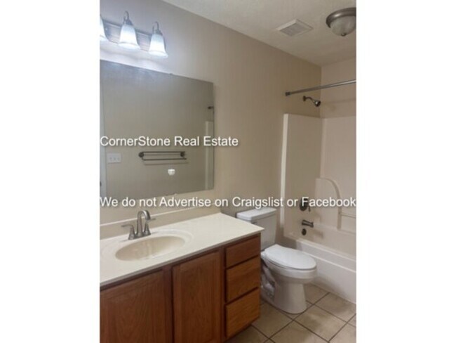 Building Photo - 6499 Chamblee Dr