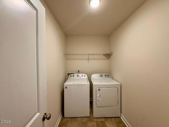 Building Photo - 3233 Retama Run