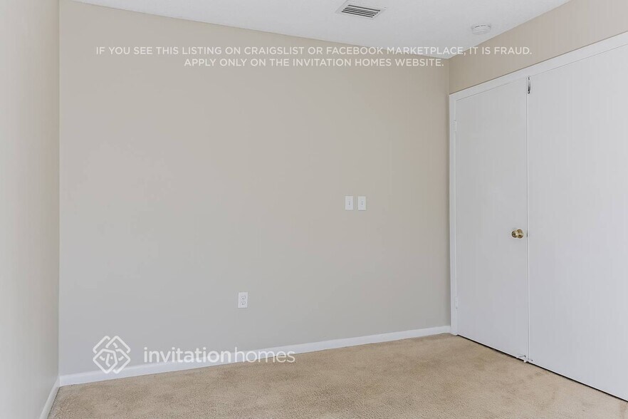 Building Photo - 5090 NW 56th St