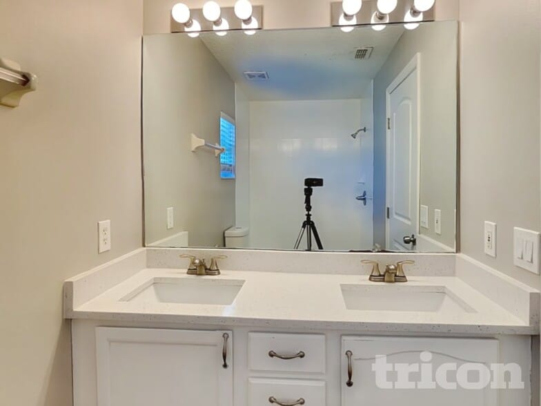 Building Photo - 54 Reidsville Dr