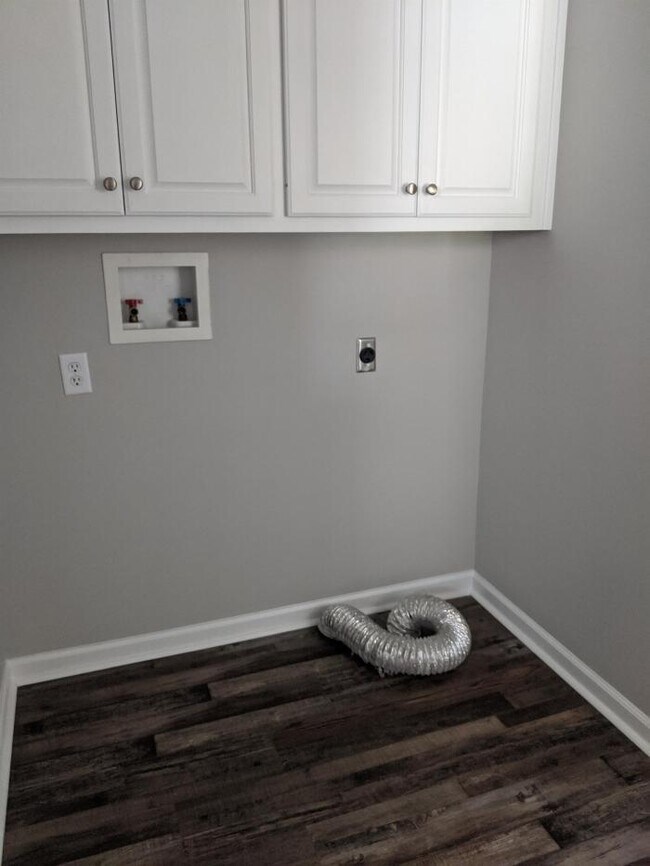 Building Photo - 3 bedroom in Adel GA 31620