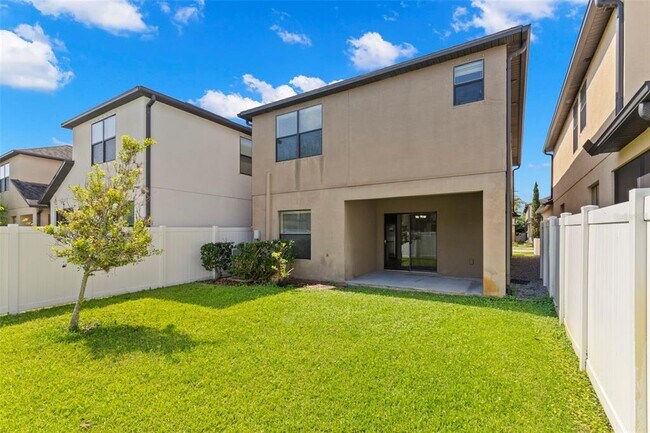 Building Photo - 2719 Garden Falls Dr